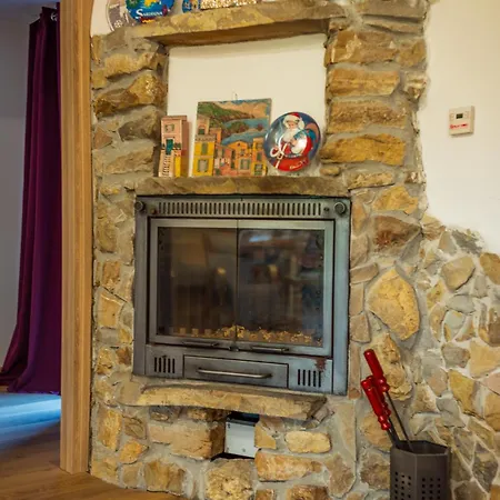 Casa Con Piscina,area Giochi Bambini. Вилла