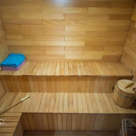 Casa Con Piscina,area Giochi Bambini. Вилла